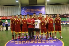 中国巨石荣获“濮院毛衫创新园”杯篮球联赛甲组冠军